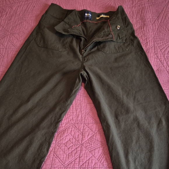 Anthropologie Pants - Anthropologie Olive Boot Cut Full Length Pants